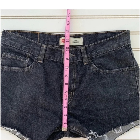 Levi's Black Jean Shorts Relaxed Fit - Picture 7 of 9